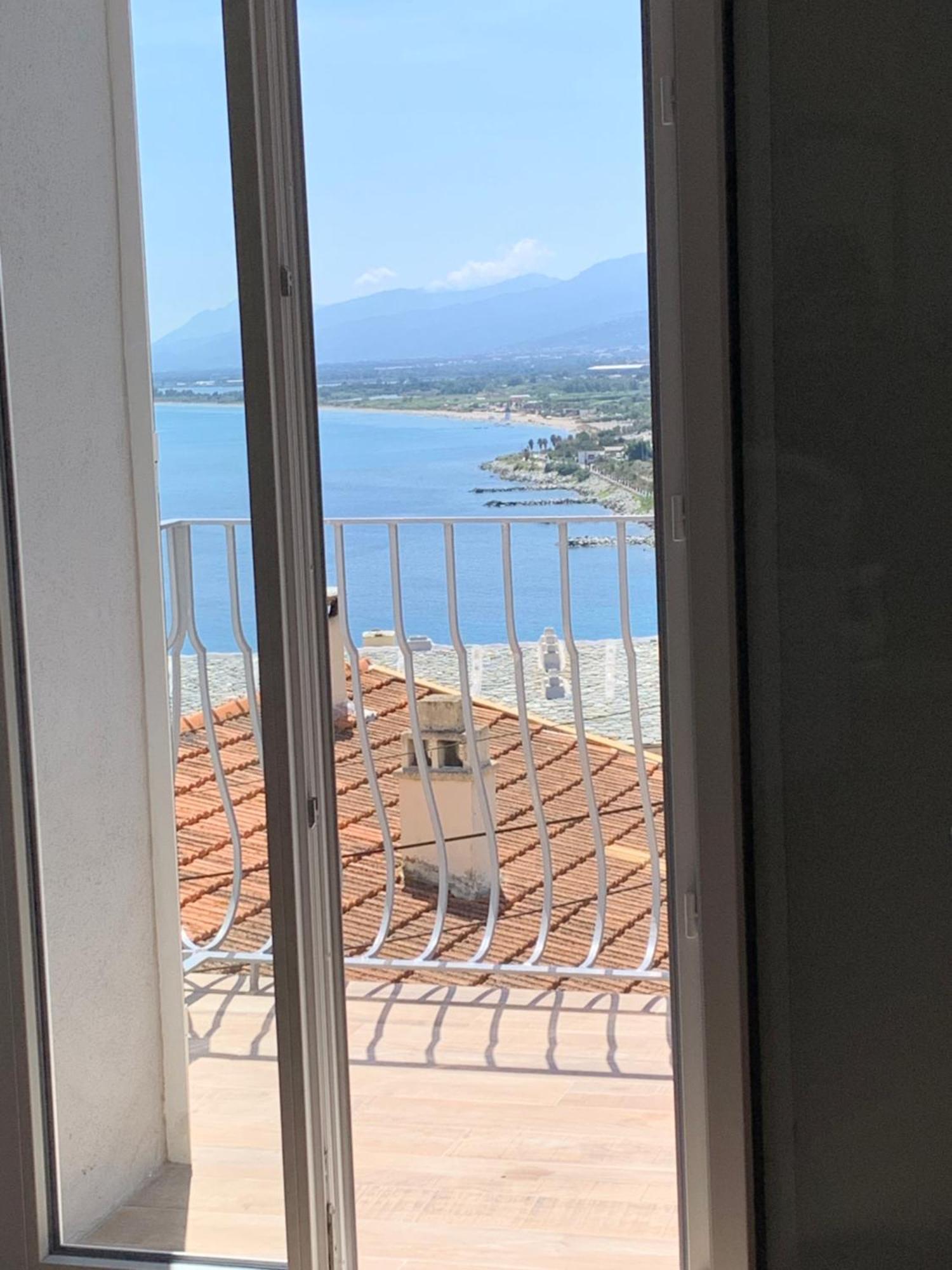 Magnifique Maison Avec Vue Mer Hauteur De Bastia Бастия Екстериор снимка